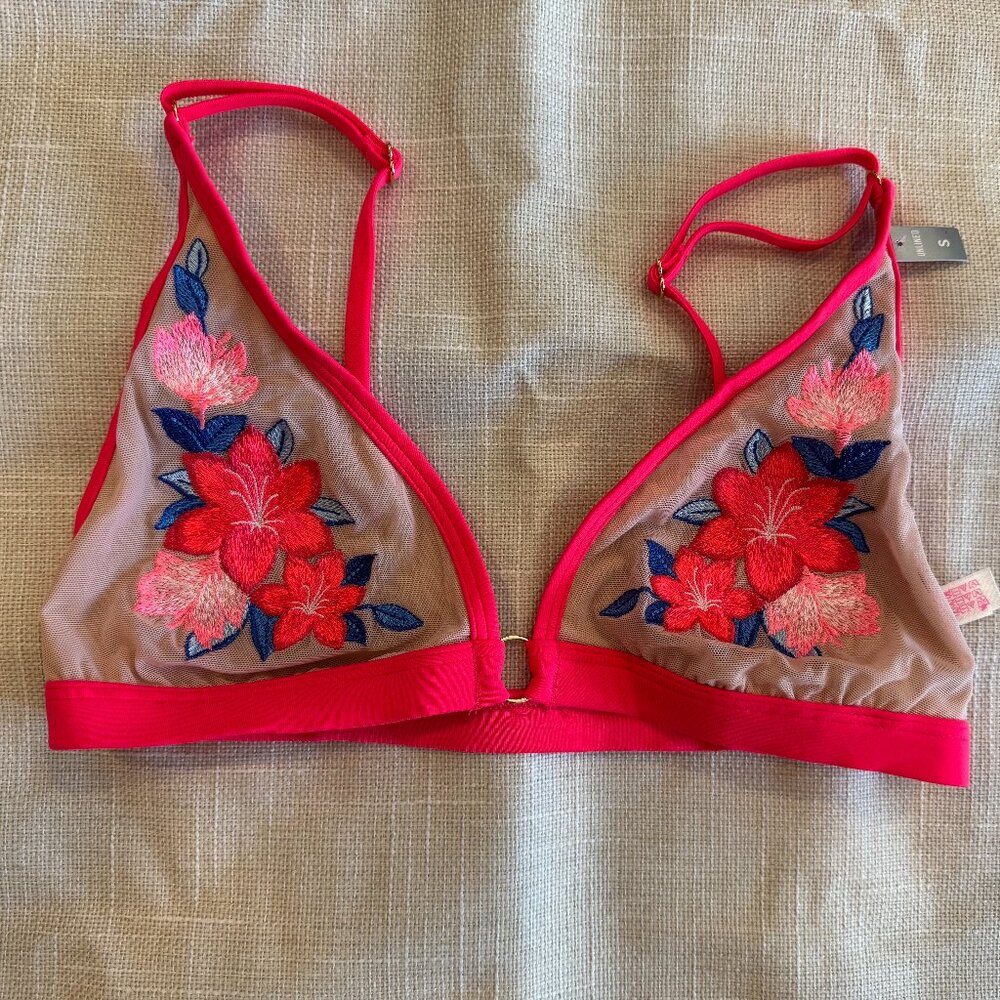 NWT VICTORIAS SECRET PINK FLORAL BIKINI TOP/BRALETTE